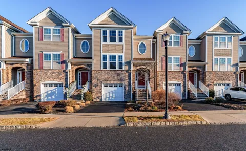 308 Sanderling Ln
