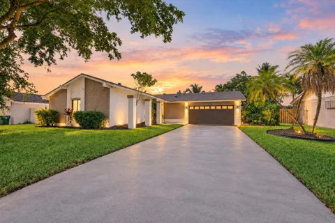 11905 SAILBOAT DRIVE