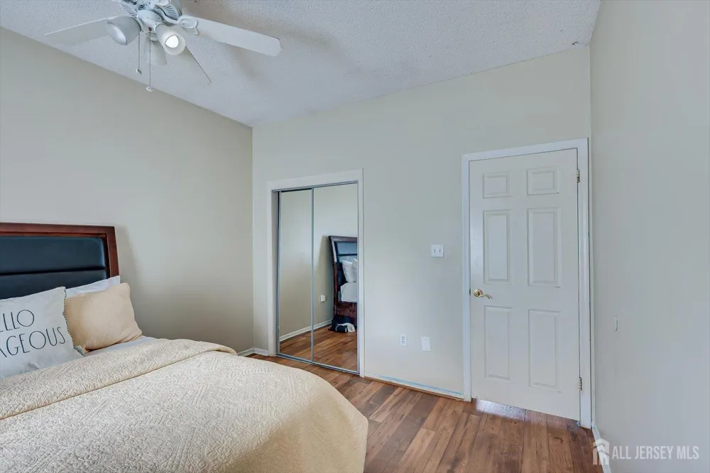 8 Nathan Drive North Brunswick, NJ 08902