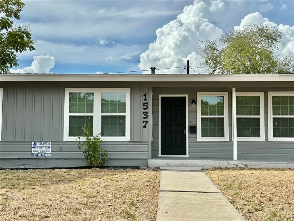1537 Devon Drive Corpus Christi, TX 78415