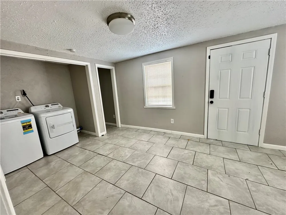 1537 Devon Drive Corpus Christi, TX 78415