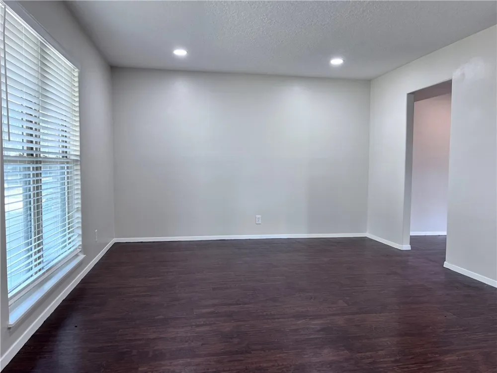 621 Philomena Drive Corpus Christi, TX 78412