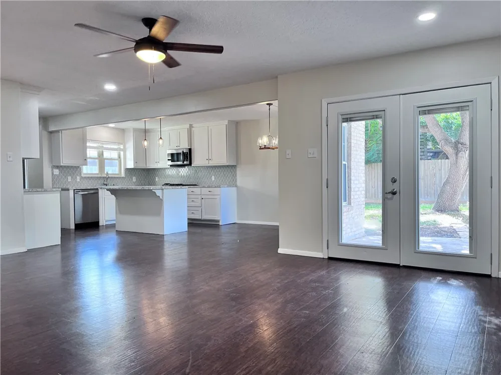 621 Philomena Drive Corpus Christi, TX 78412