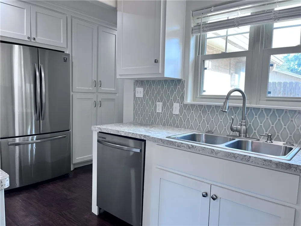 621 Philomena Drive Corpus Christi, TX 78412