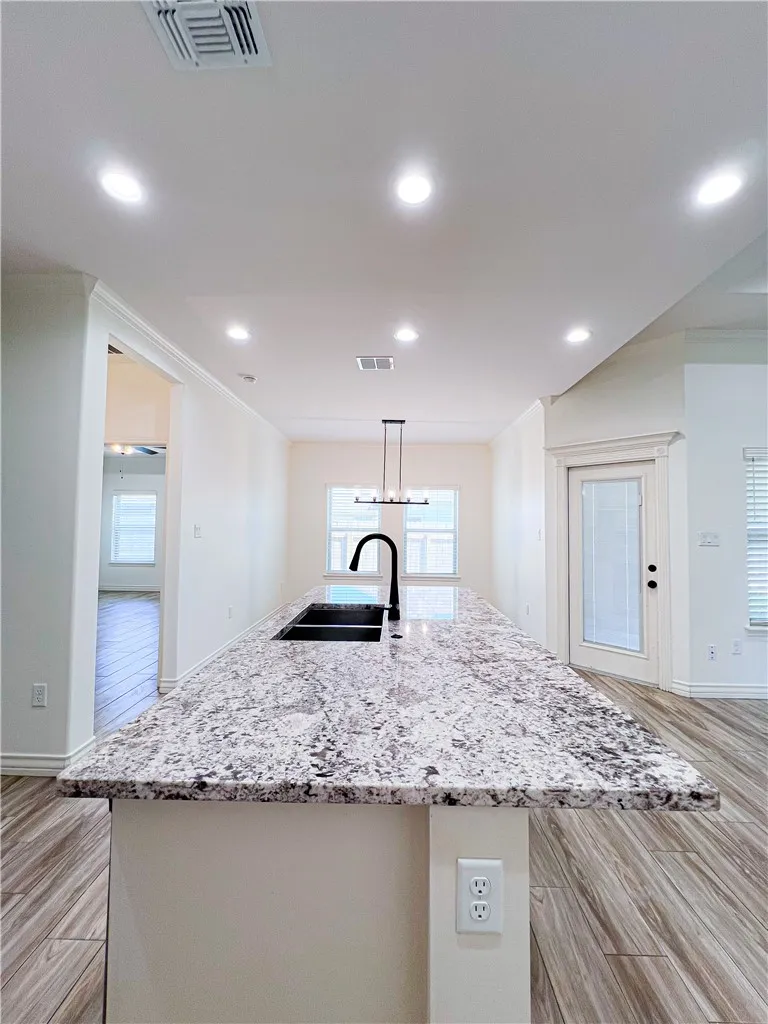 6026 Ventnor Place Corpus Christi, TX 78414