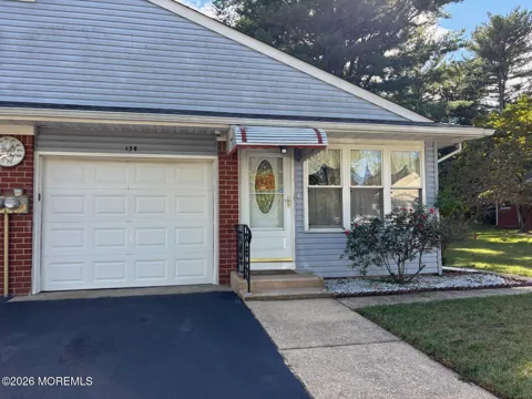13 Wintergreen Lane #B