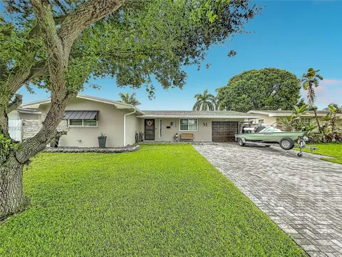 1150 NW 86th Ter
