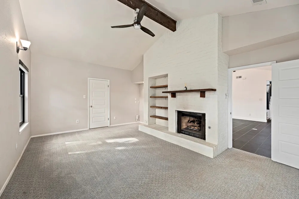6603 Sunstrip Drive Austin, TX 78745