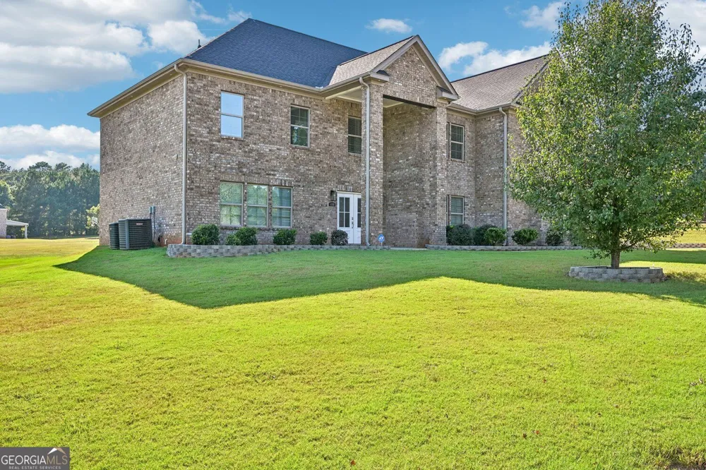 190 Barcelona DR Covington, GA 30016