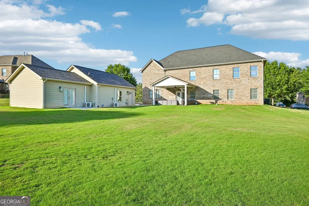 190 Barcelona DR Covington, GA 30016
