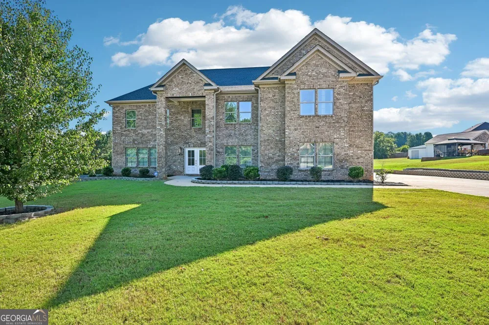 190 Barcelona DR Covington, GA 30016