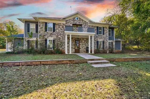 21807 W Highway 51