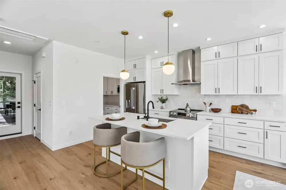 1516 NE 147th Street Shoreline, WA 98155