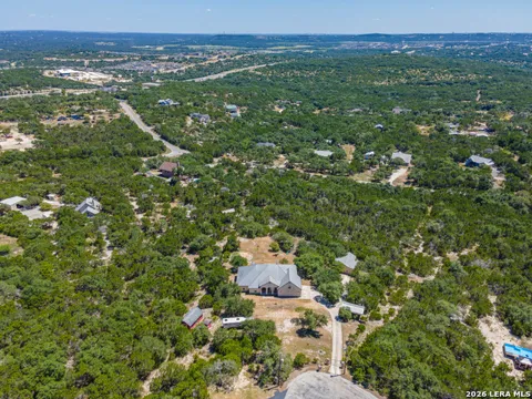 3024 Fallbrook Manor
