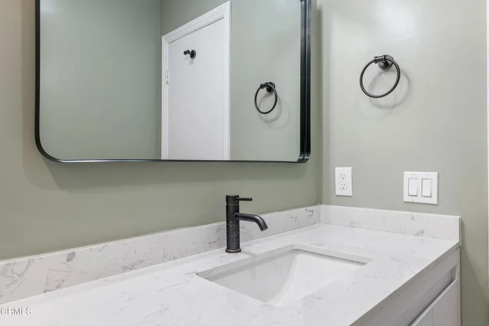 3605 W Hidden Lane #303 Rolling Hills Estates, CA 90274
