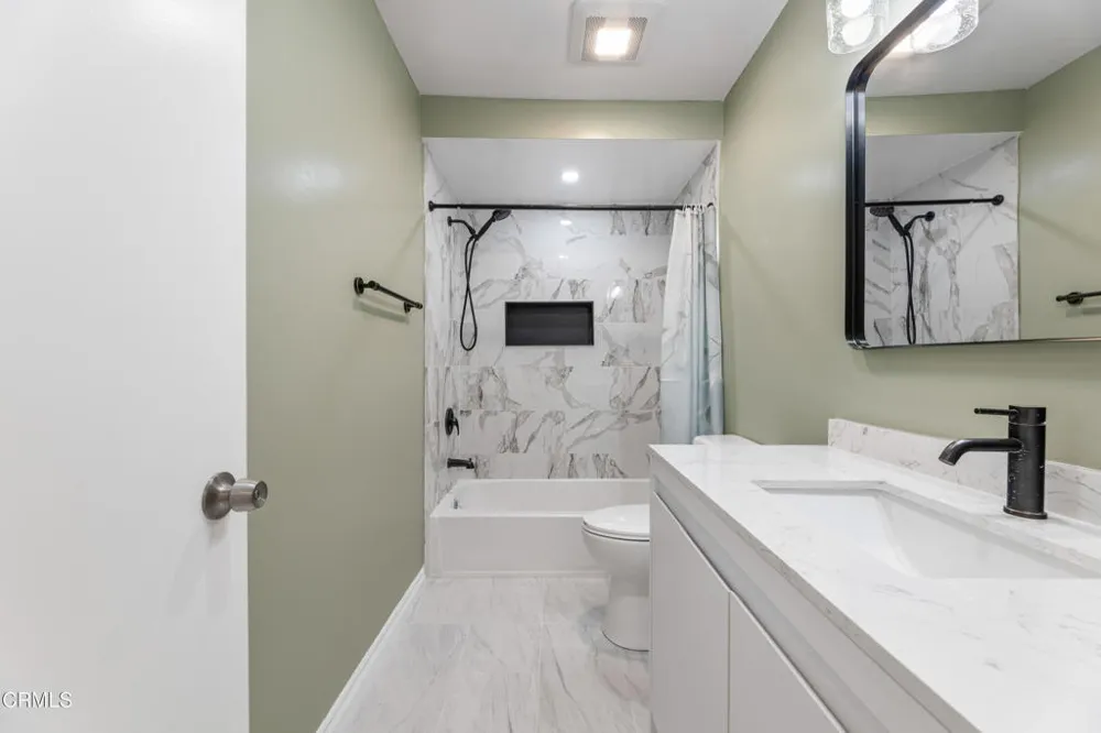 3605 W Hidden Lane #303 Rolling Hills Estates, CA 90274