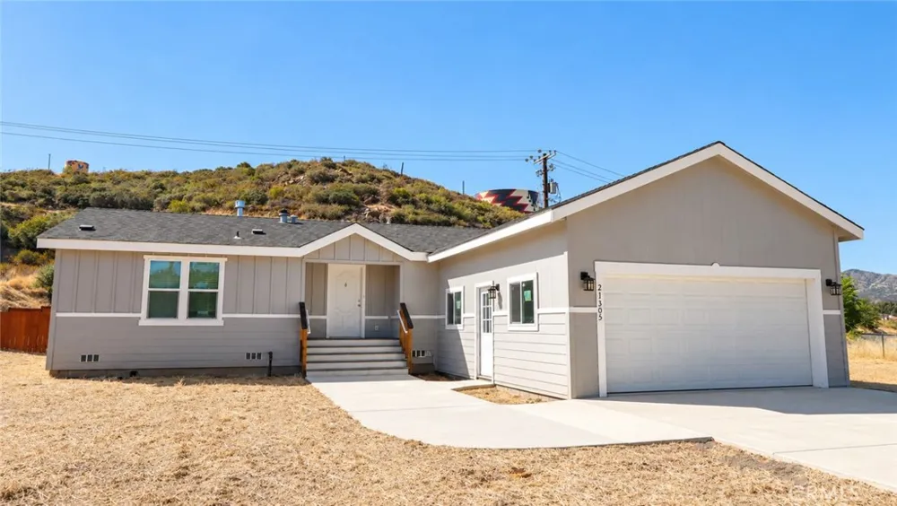 21305 Stewart Street Middletown, CA 95461