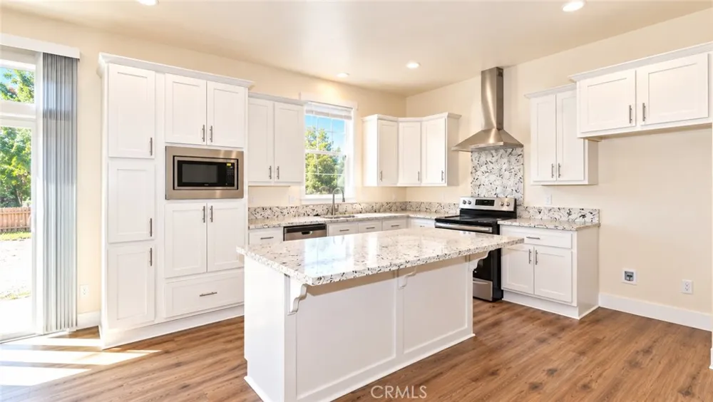 21305 Stewart Street Middletown, CA 95461
