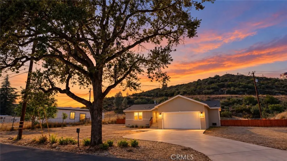 21305 Stewart Street Middletown, CA 95461