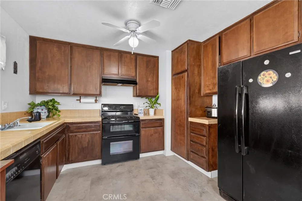 1228 Placer Redlands, CA 92374