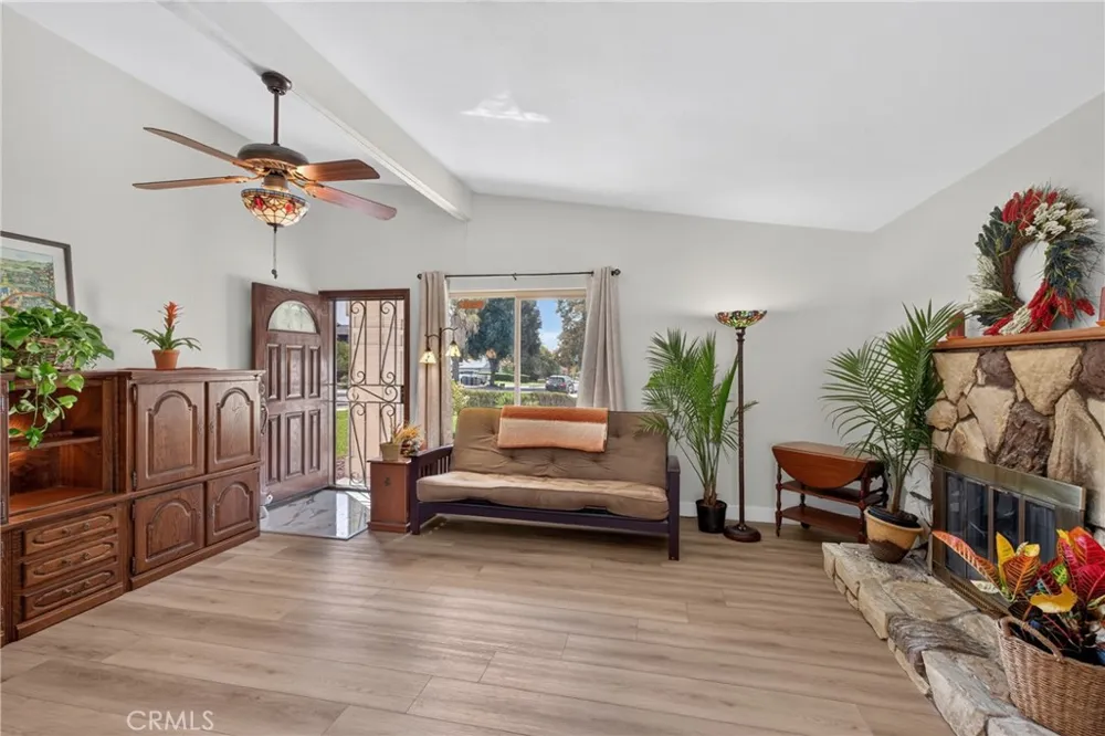 1228 Placer Redlands, CA 92374