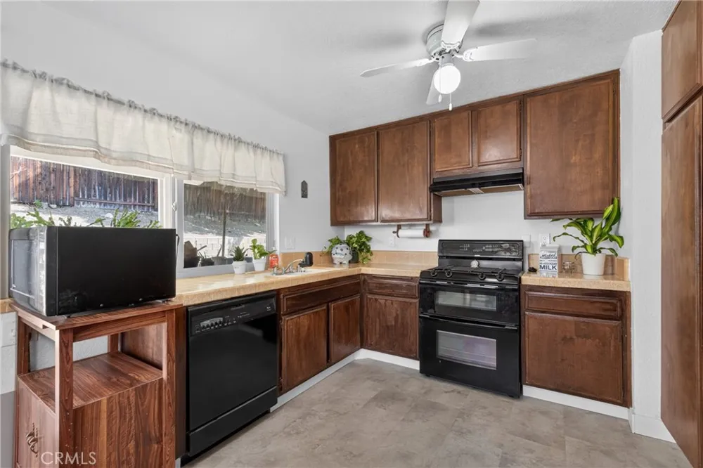 1228 Placer Redlands, CA 92374