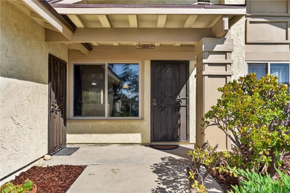 1228 Placer Redlands, CA 92374