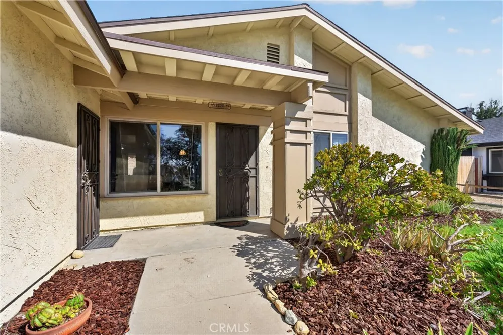 1228 Placer Redlands, CA 92374