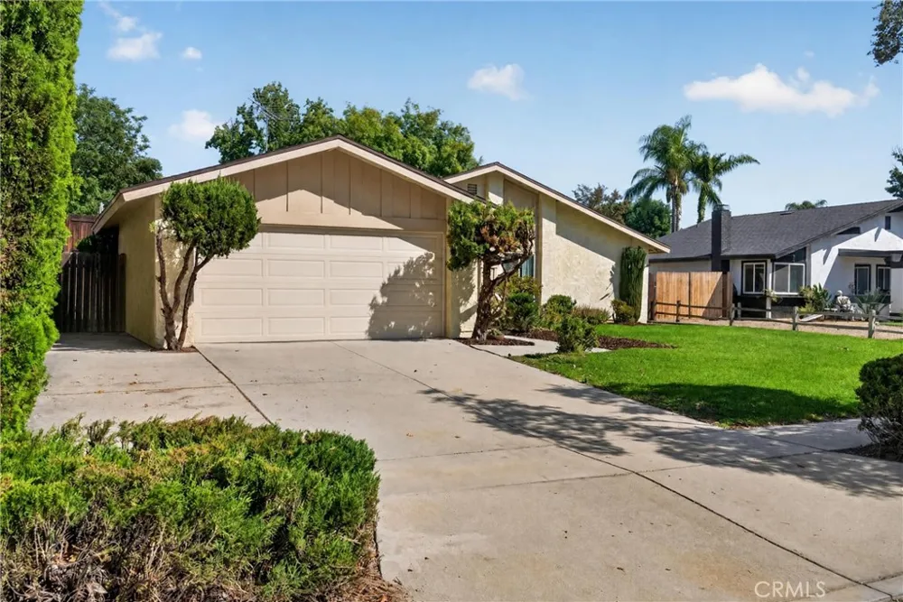 1228 Placer Redlands, CA 92374