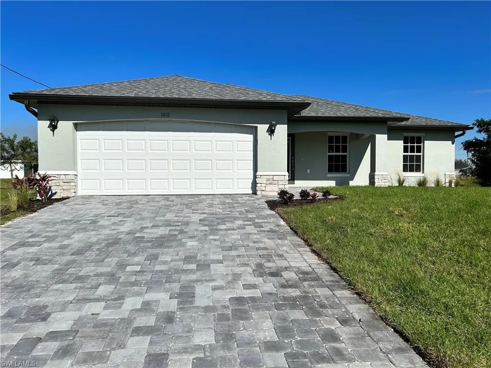 1011 NW 22nd Terrace Cape Coral, FL 33993