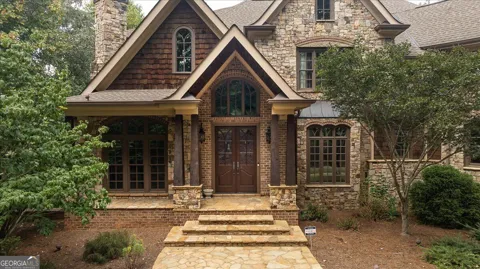 1011 Highgrove DR