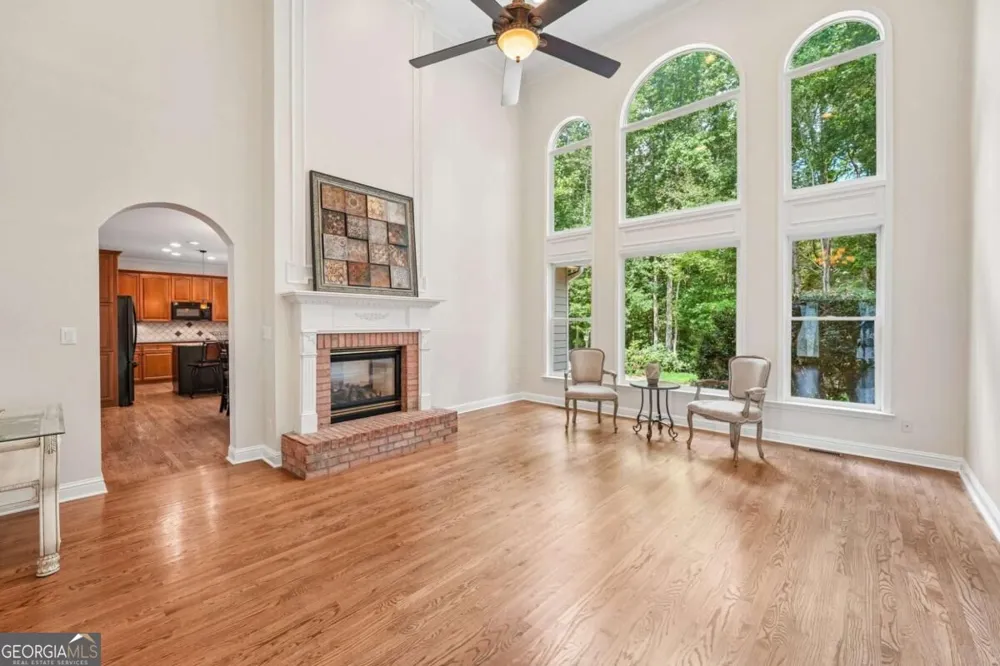 134 Riverview DR Suwanee, GA 30024