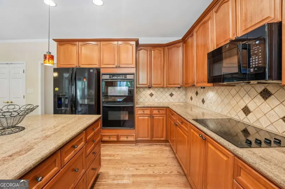134 Riverview DR Suwanee, GA 30024
