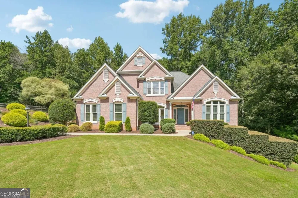 134 Riverview DR Suwanee, GA 30024