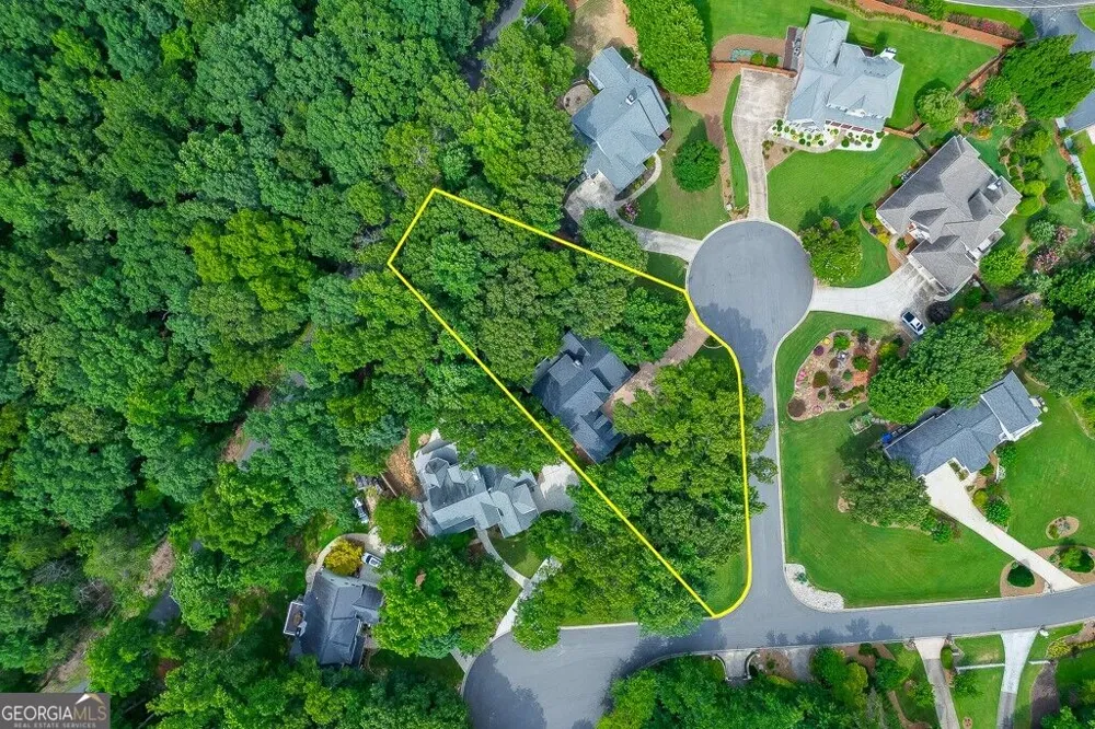 9315 Spinnaker LN Gainesville, GA 30506