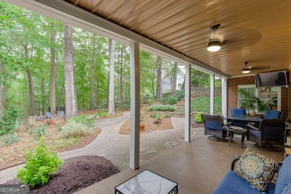 9315 Spinnaker LN Gainesville, GA 30506