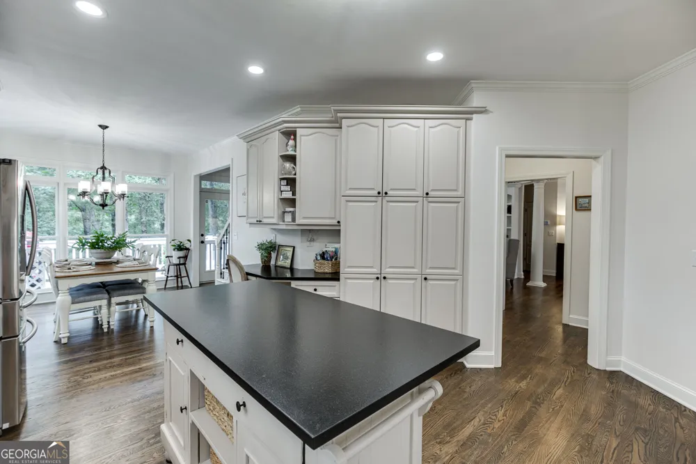 9315 Spinnaker LN Gainesville, GA 30506