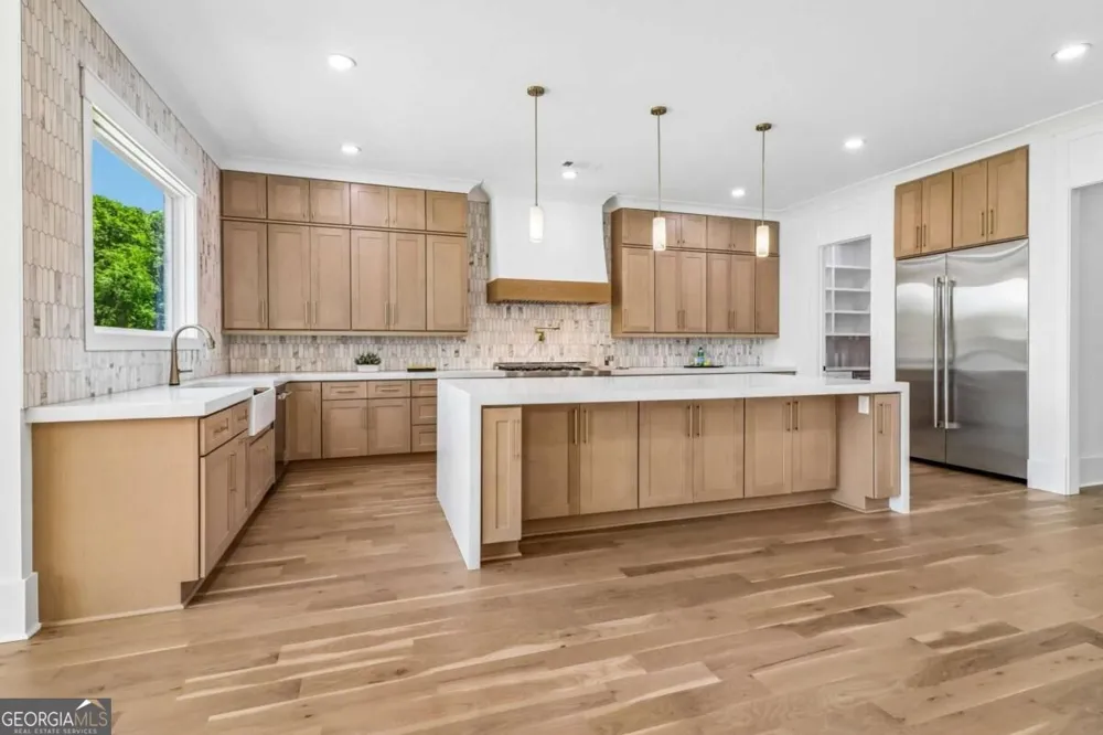 3207 Thompson Mill Rd Buford, GA 30519