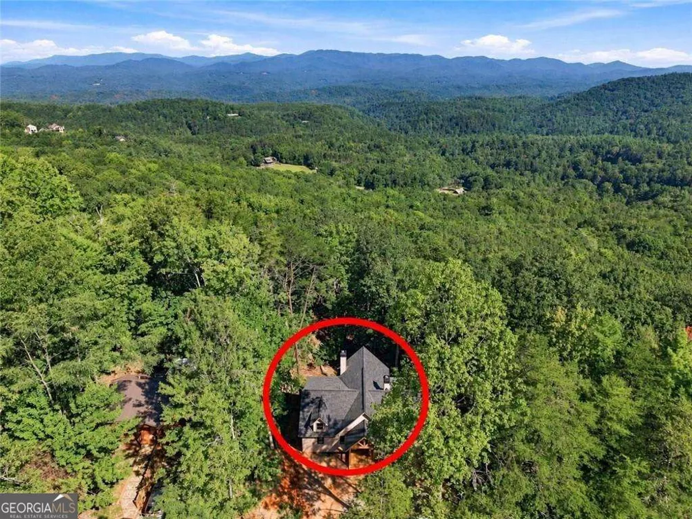 970 Mountain Oak RD Ellijay, GA 30536
