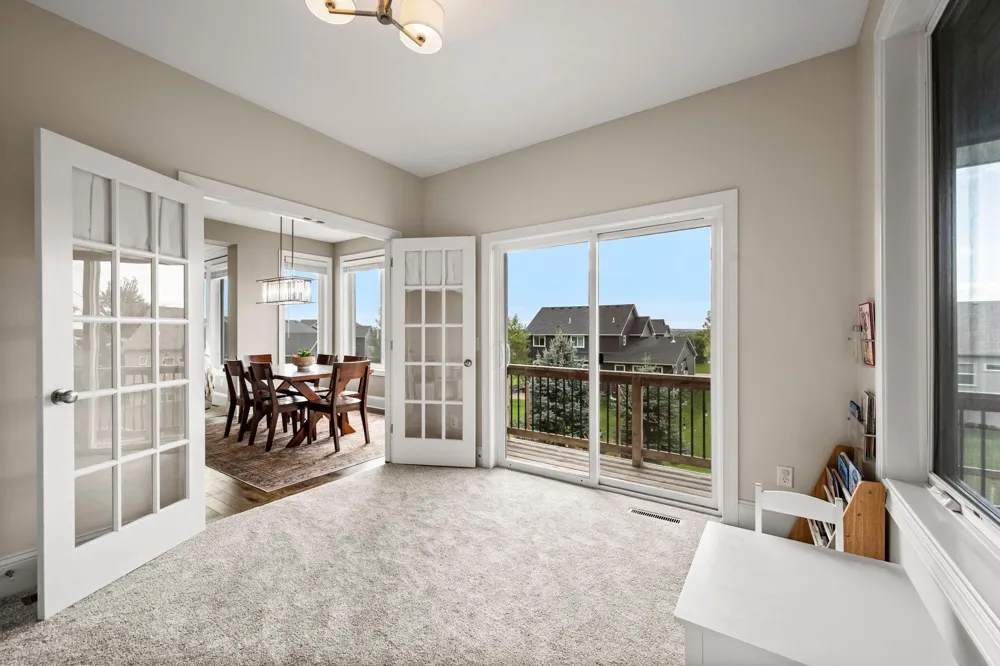 20083 Harness Avenue Lakeville, MN 55044