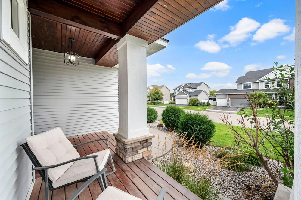 20083 Harness Avenue Lakeville, MN 55044