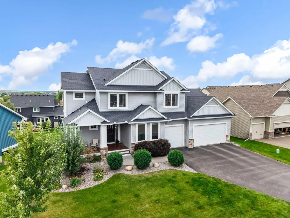 20083 Harness Avenue Lakeville, MN 55044