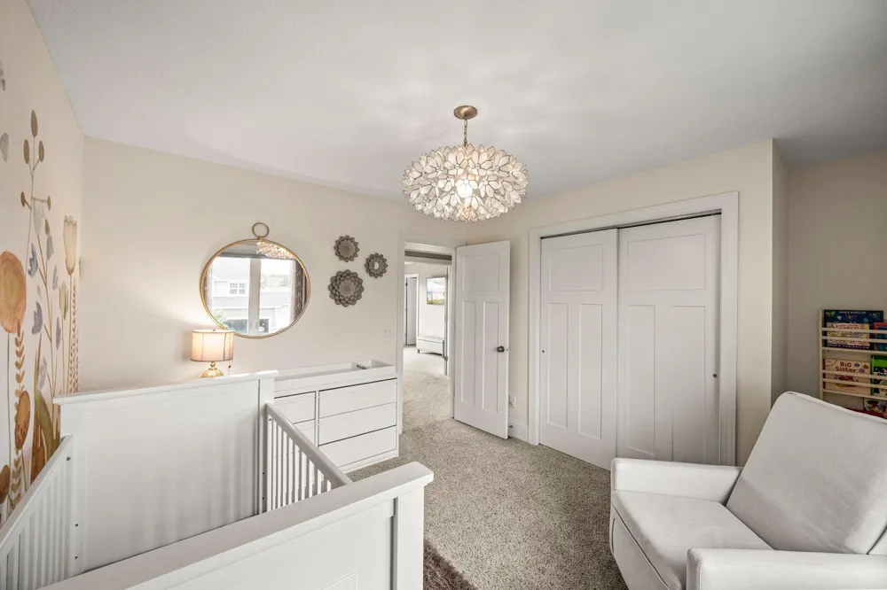 20083 Harness Avenue Lakeville, MN 55044