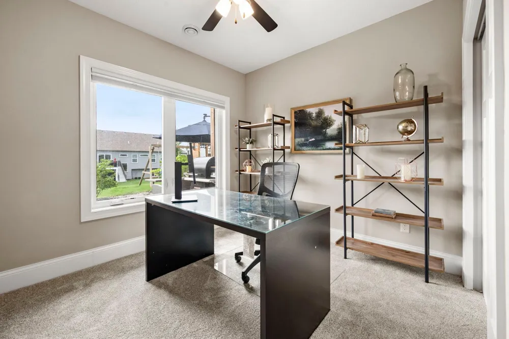 20083 Harness Avenue Lakeville, MN 55044