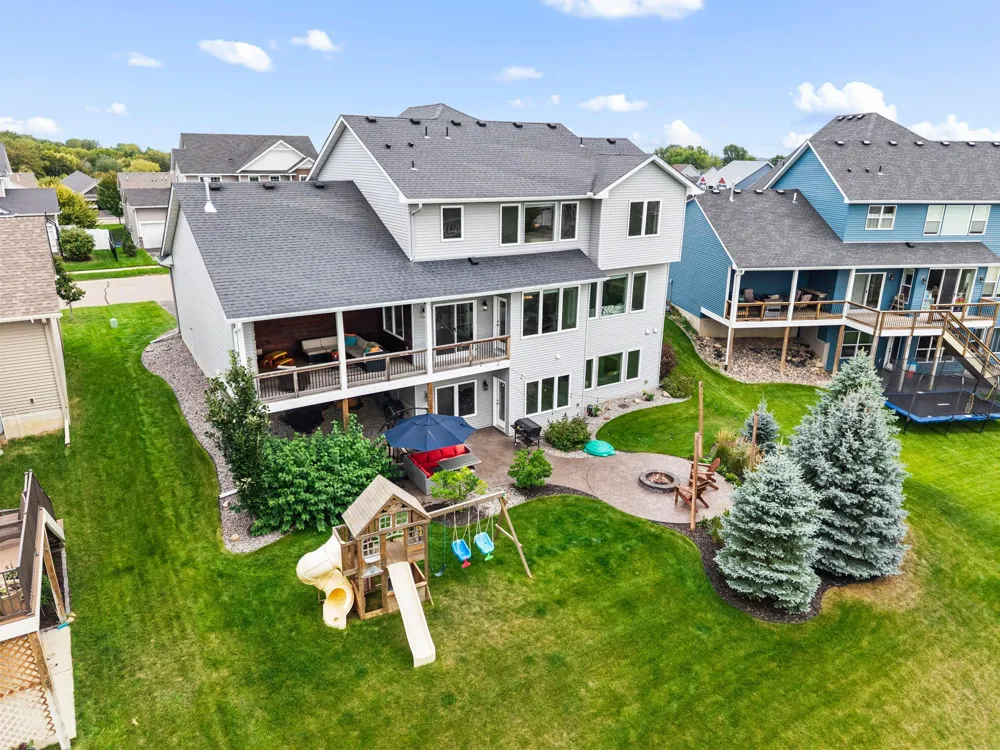 20083 Harness Avenue Lakeville, MN 55044