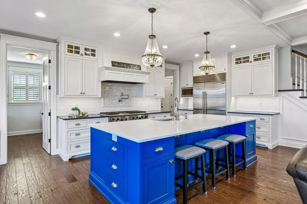 816 Beach Road Waconia, MN 55387