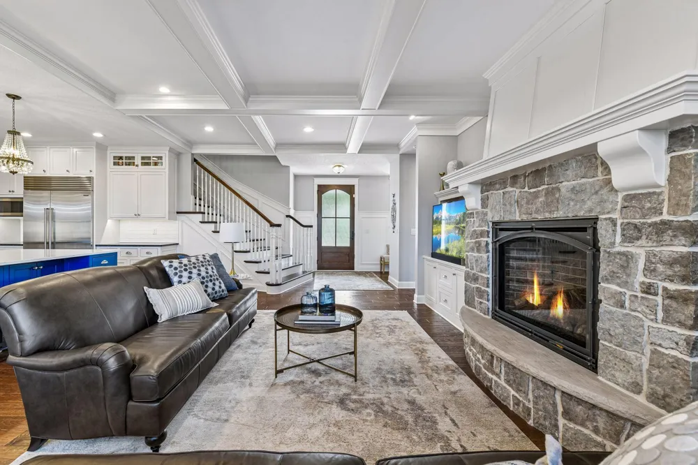 816 Beach Road Waconia, MN 55387