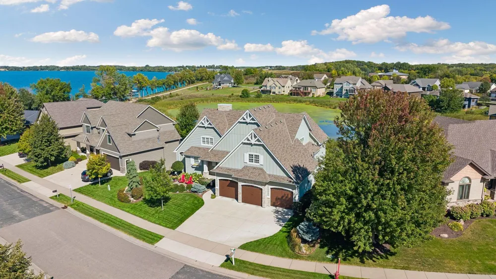 816 Beach Road Waconia, MN 55387