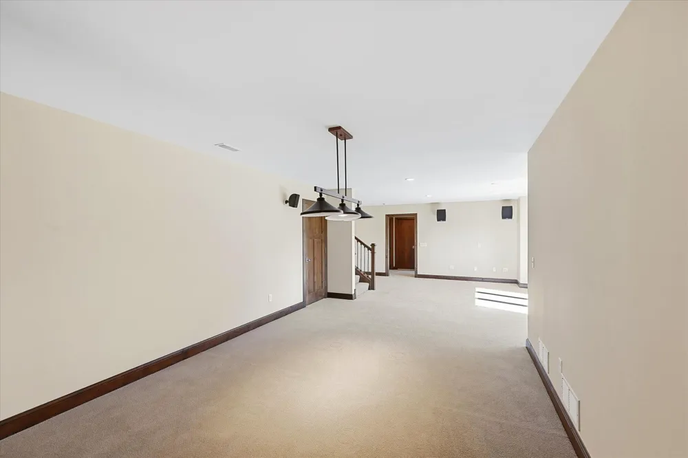 3204 Landon Court Chaska, MN 55318