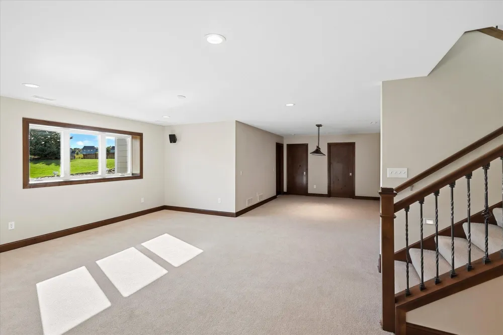 3204 Landon Court Chaska, MN 55318